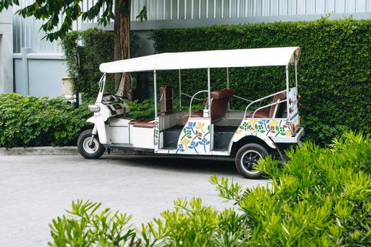 Shuttle Tuk Tuk Service  Jasmine 59 Hotel Bangkok Shuttle Tuk Tuk Service  Jasmine 59 Hotel Bangkok