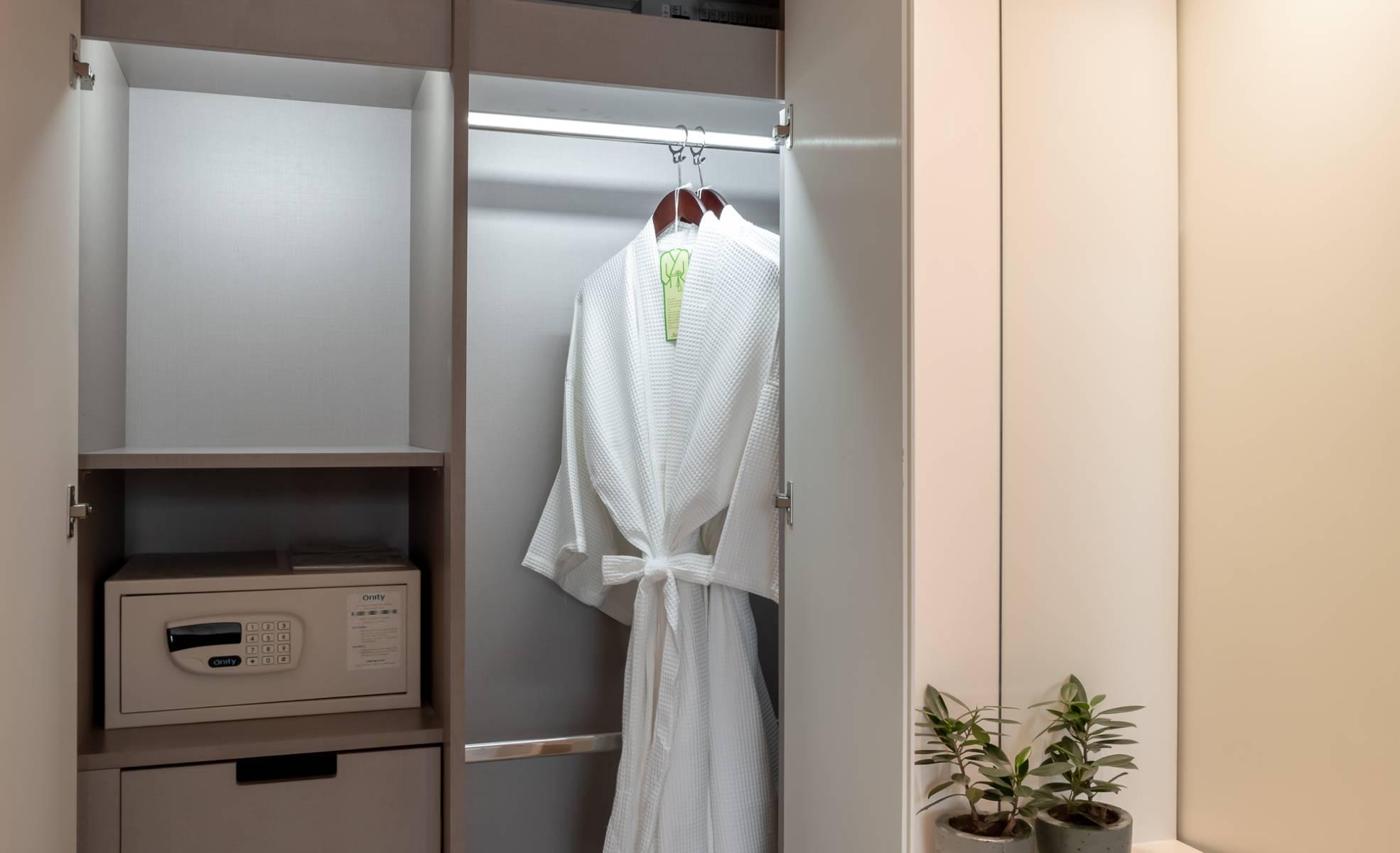 Junior 1-Bedroom Suites  Jasmine 59 Hotel Bangkok